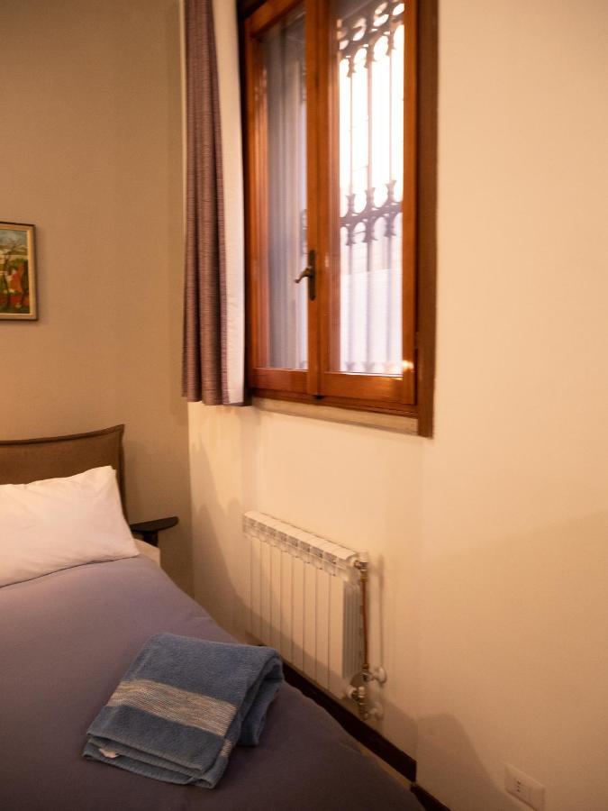 Chambers Short Rentals - Via Gezio Calini Brescia - 2 Studio Flats Kültér fotó